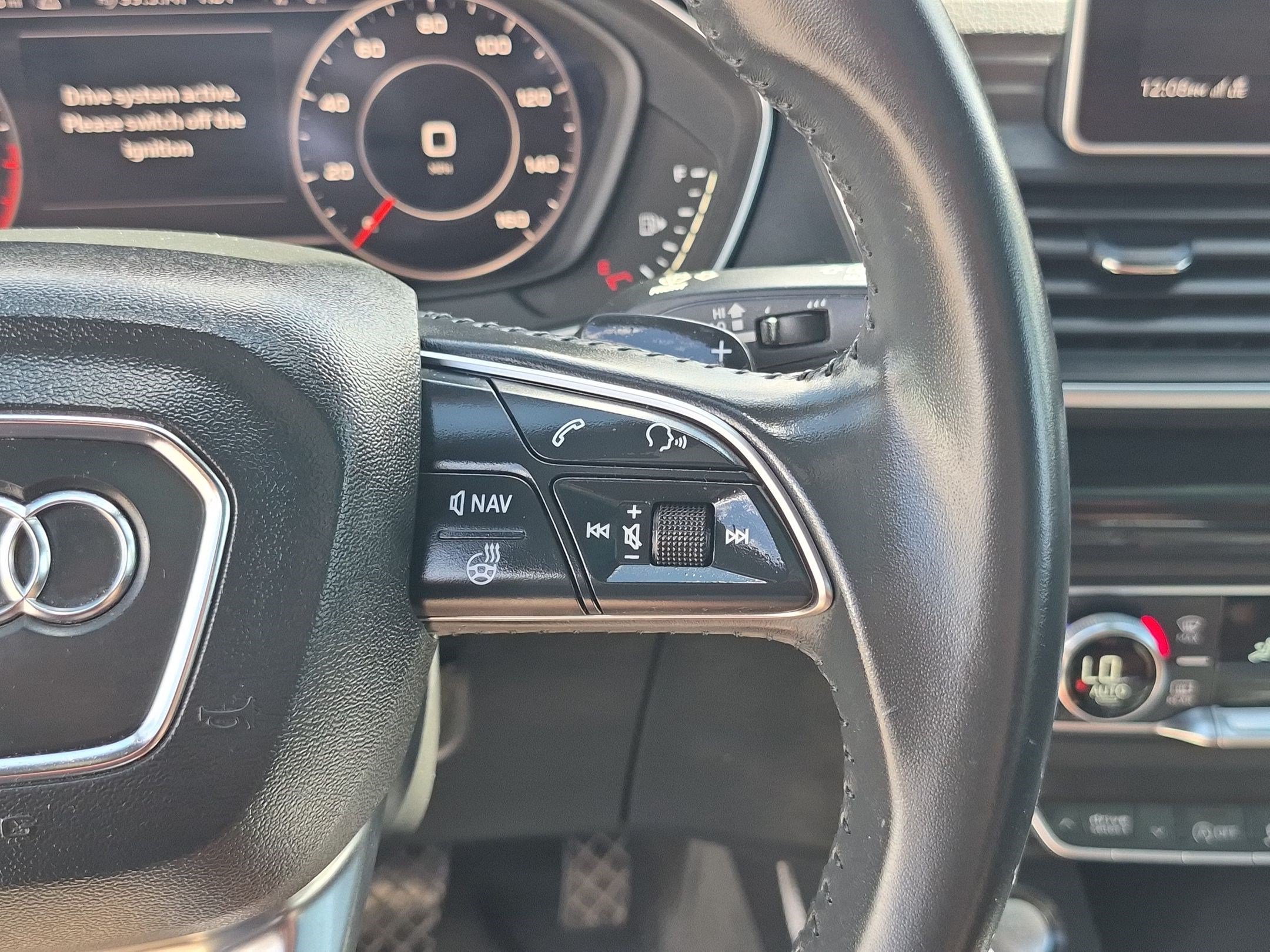 Used 2018 Moonlight Blue Audi Premium Plus image 18