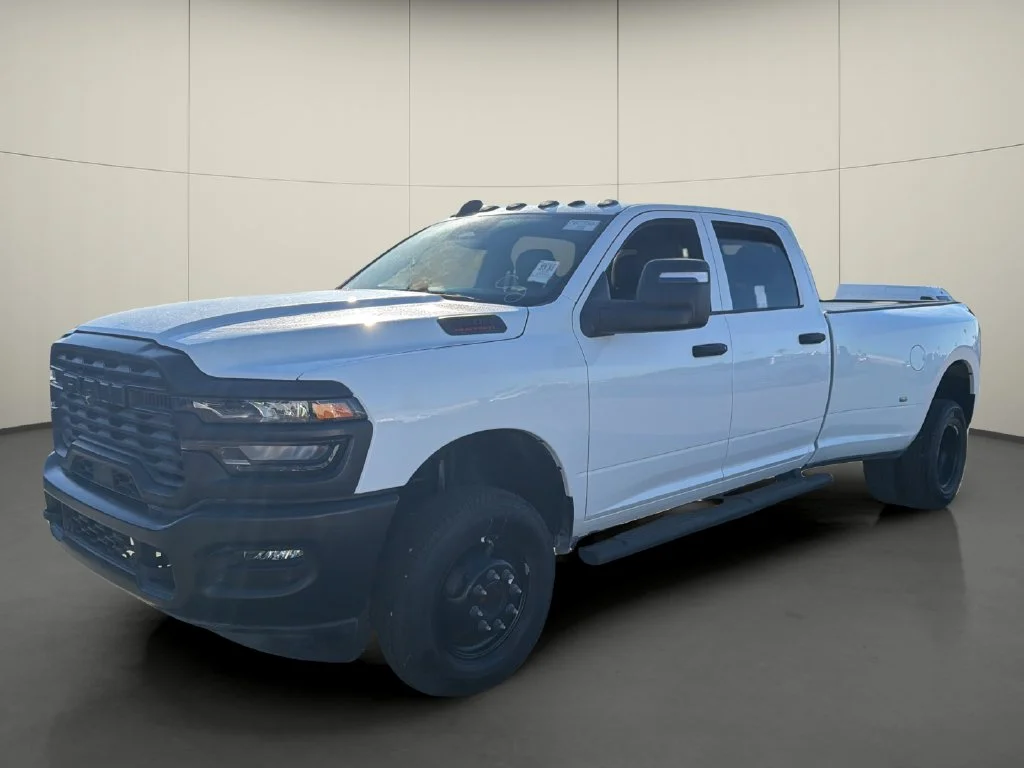 Used 2025 White Ram Tradesman image 3