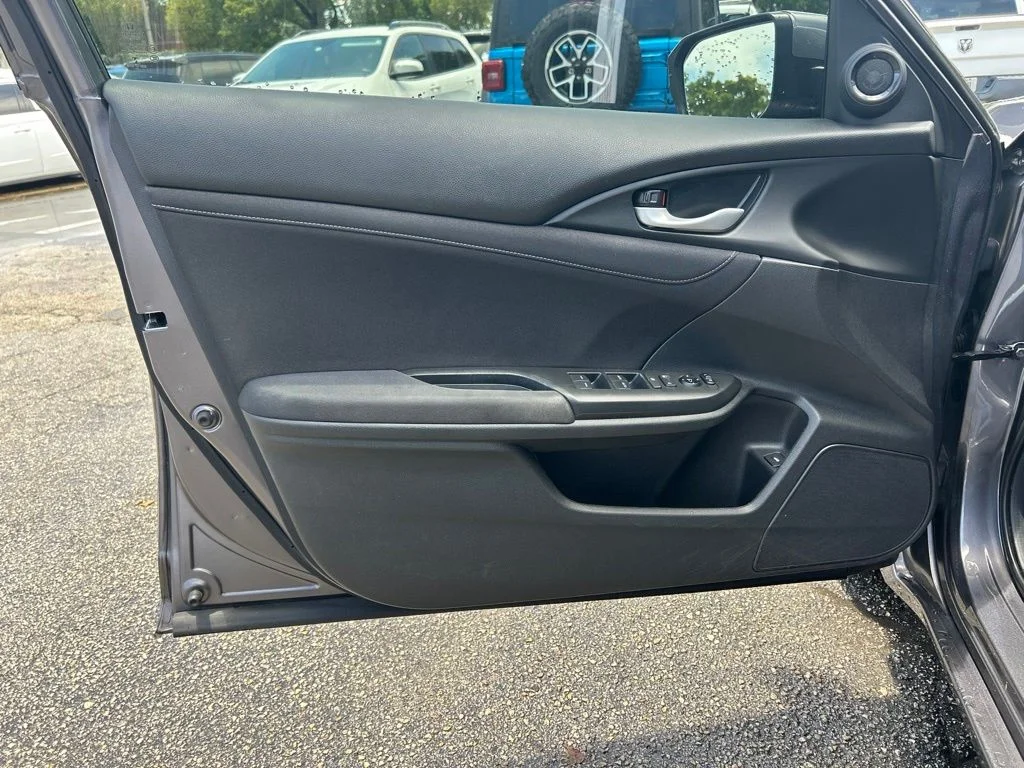 Used 2021  Honda EX image 30