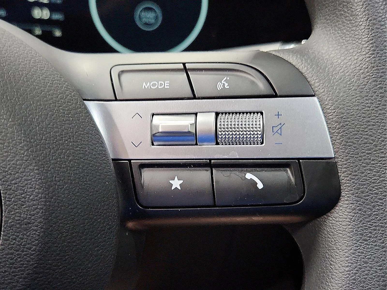2026 Hyundai Santa Cruz SEL Activity - Photo 14