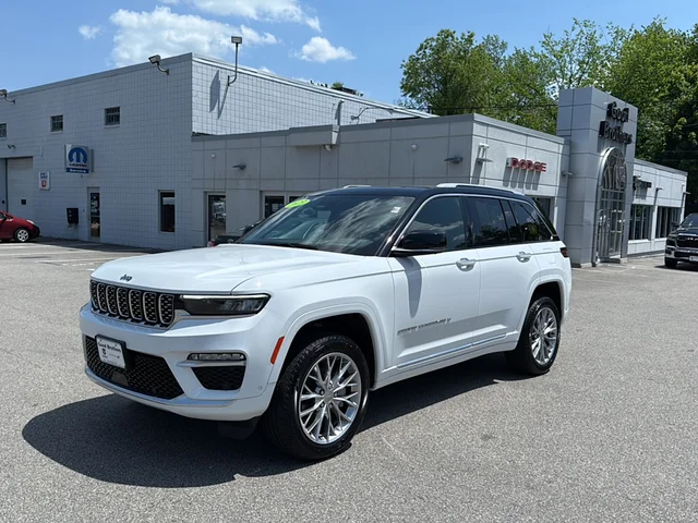 2023 Jeep Grand Cherokee Summit 4x4