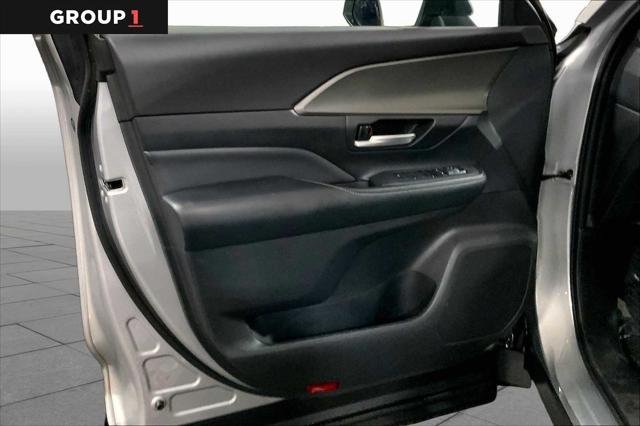 Certified Used 2025 CELESTIAL SILVER Toyota  image 22