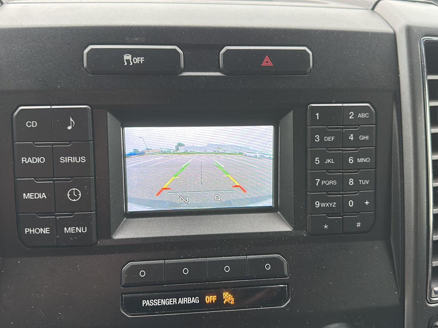 Used 2017 Oxford White Ford XLT image 10