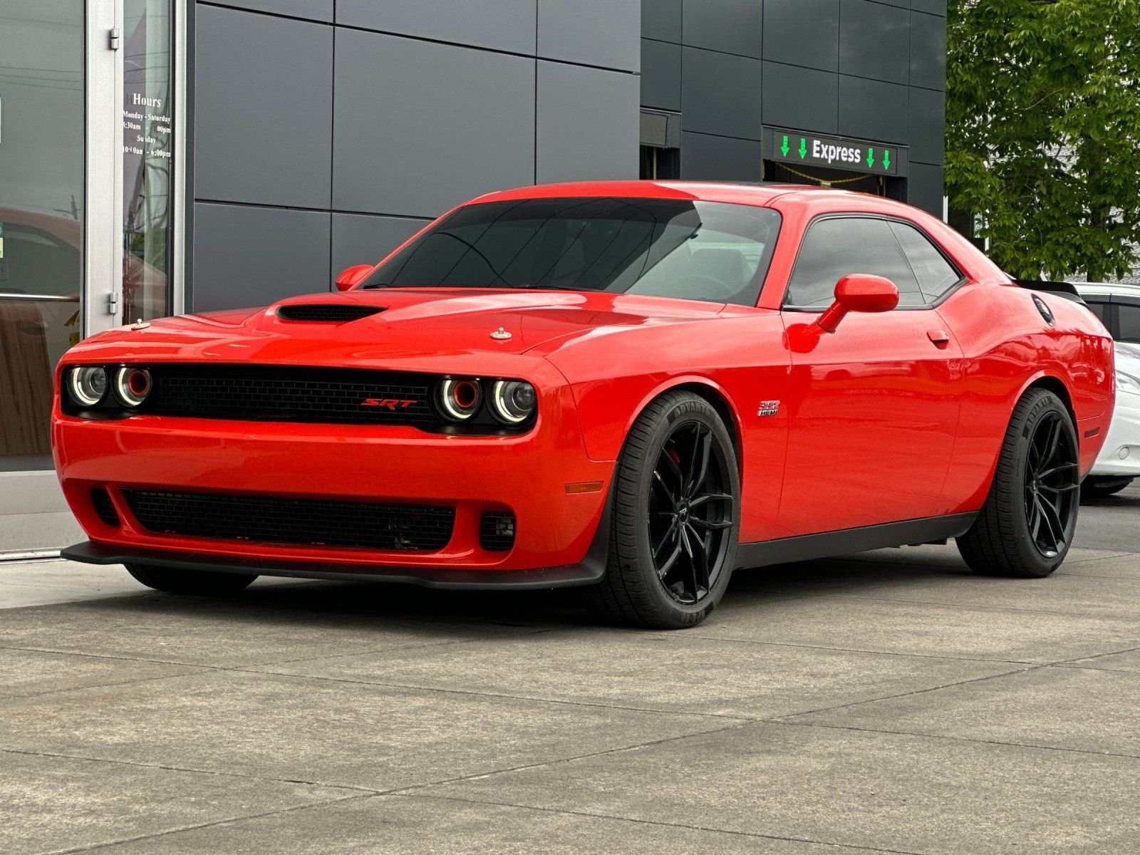 Used 2016 Go Mango Dodge SRT 392 image 7