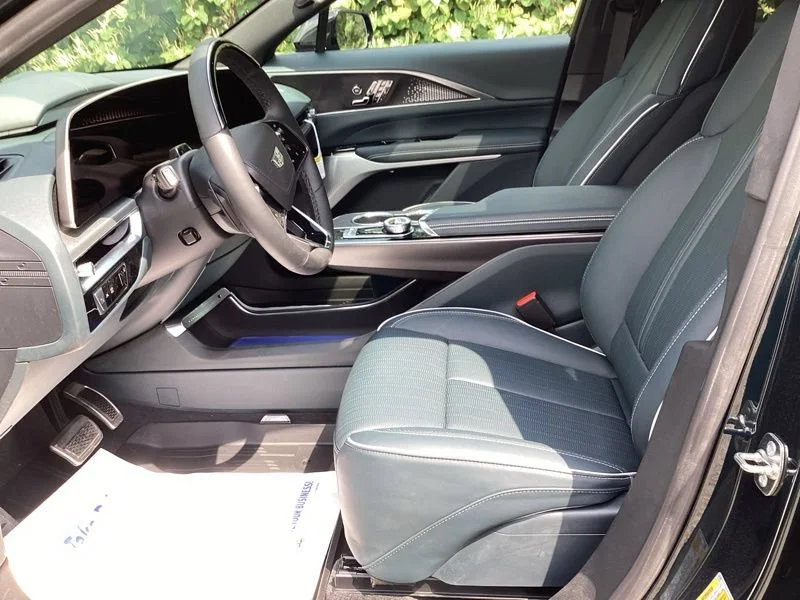2026 Cadillac LYRIQ Signature Luxury - Photo 14