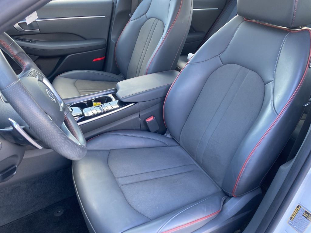 Used 2023 Serenity White Hyundai SEL Plus image 11
