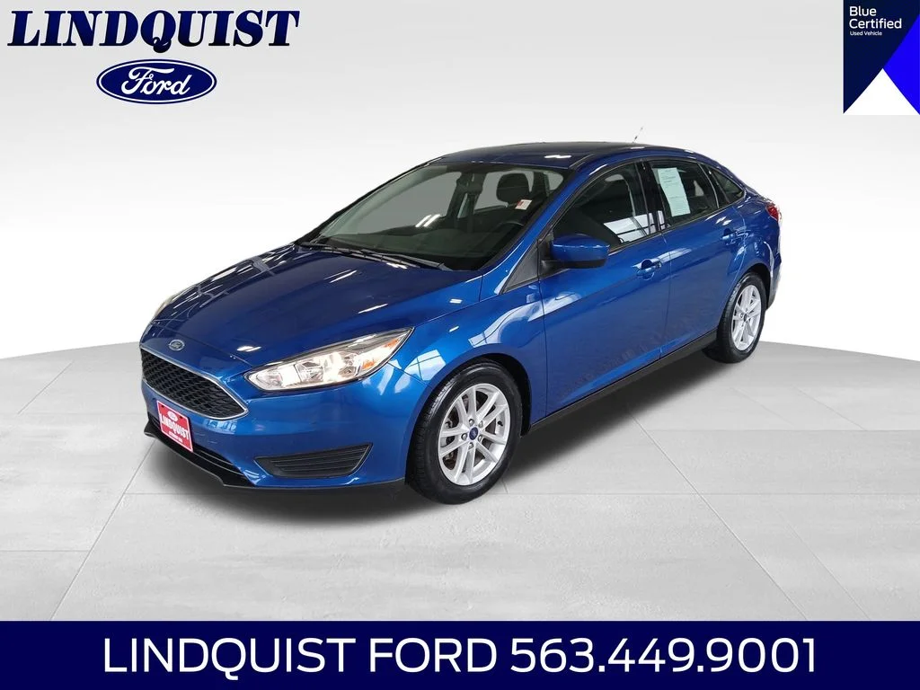 Used 2018 Blue Ford SE image 1