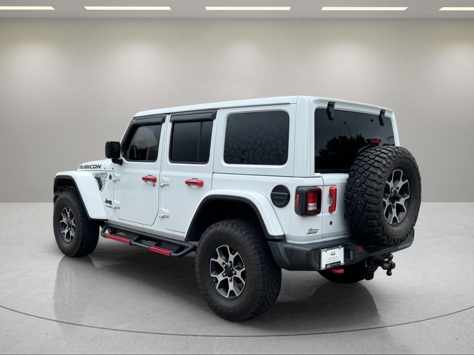 Used 2020 Bright White Clearcoat Jeep Rubicon image 3