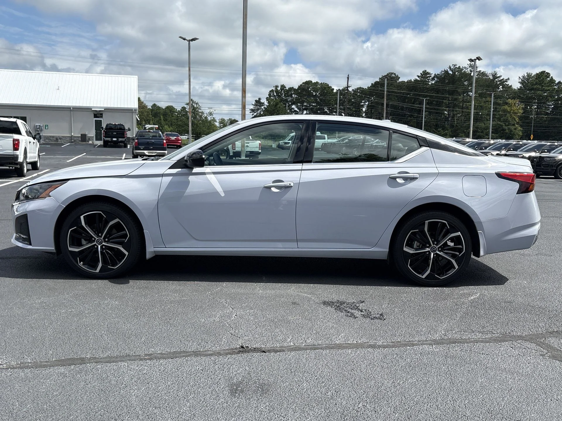 Certified Used 2025 Gray Nissan 2.5 SR image 19