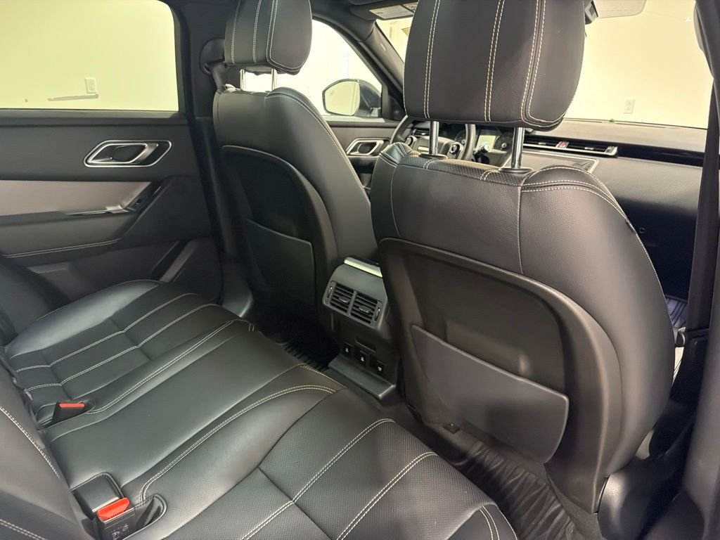 Used 2019 Fuji White Land Rover S image 27