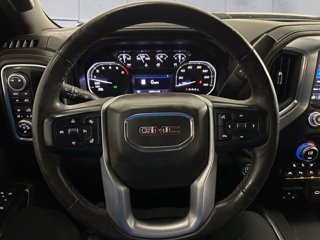 Used 2019 Blue GMC SLT image 9
