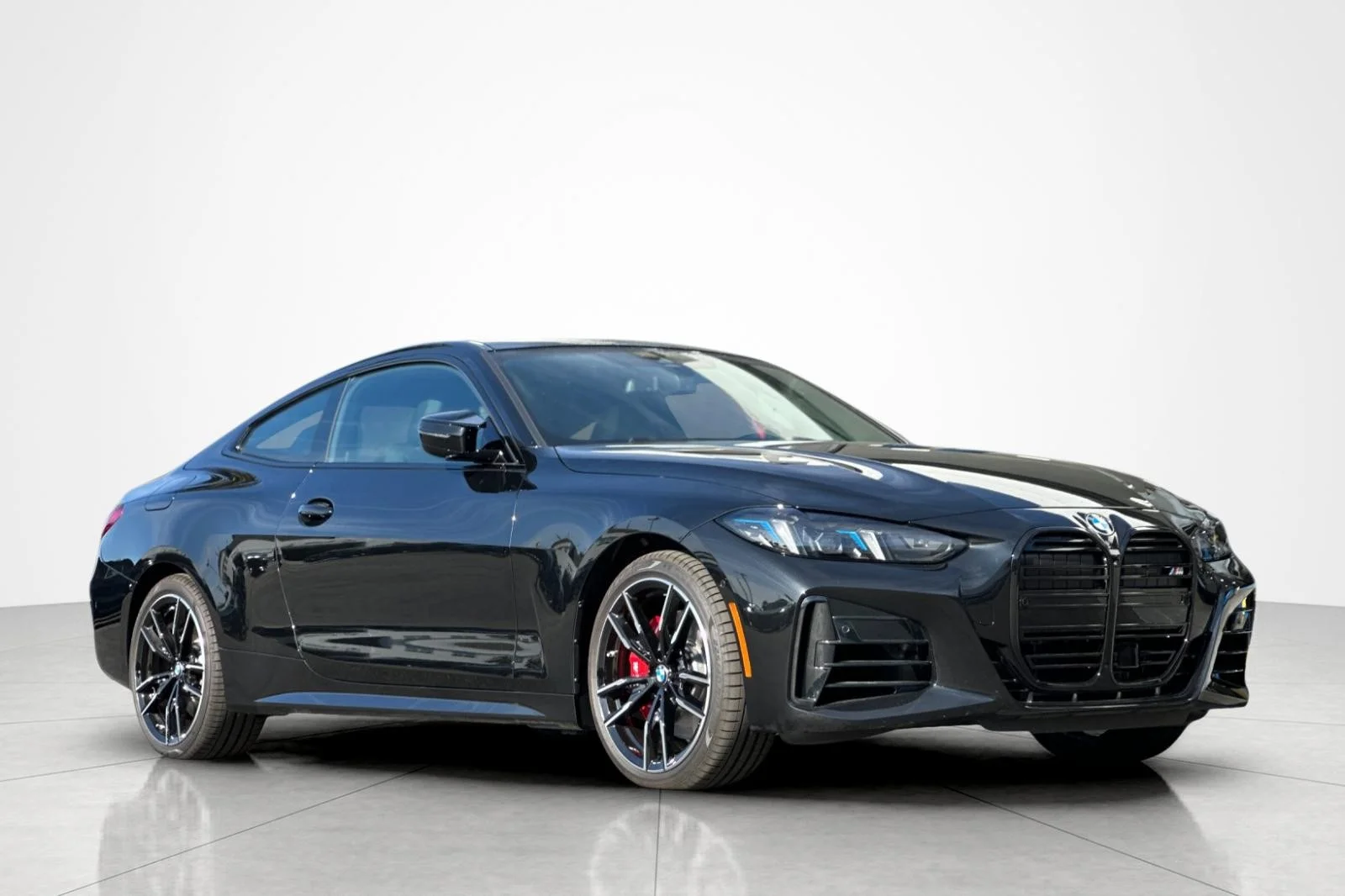 2026 BMW 4 Series M440i - Photo 7