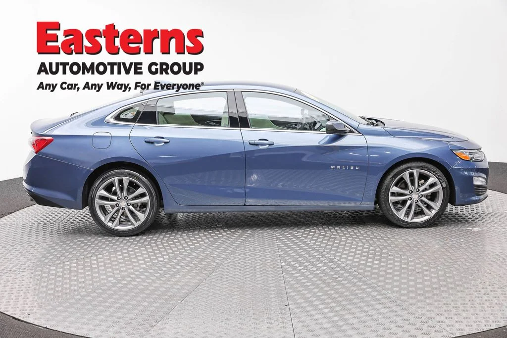 Used 2024 Blue Chevrolet LT image 4