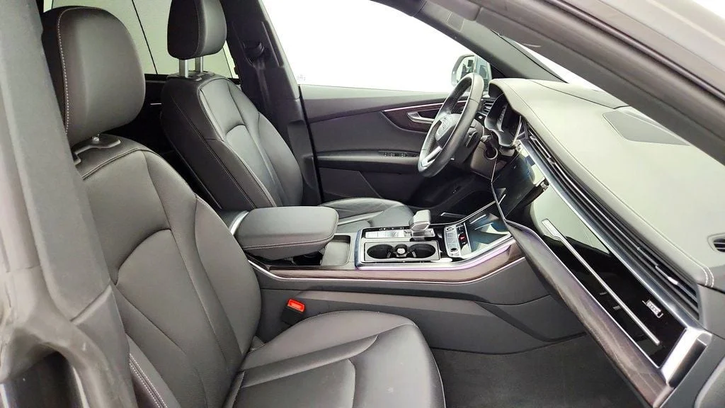 Used 2021 Daytona Gray Pearl Effect Audi Prestige 55 TFSI quattro image 24