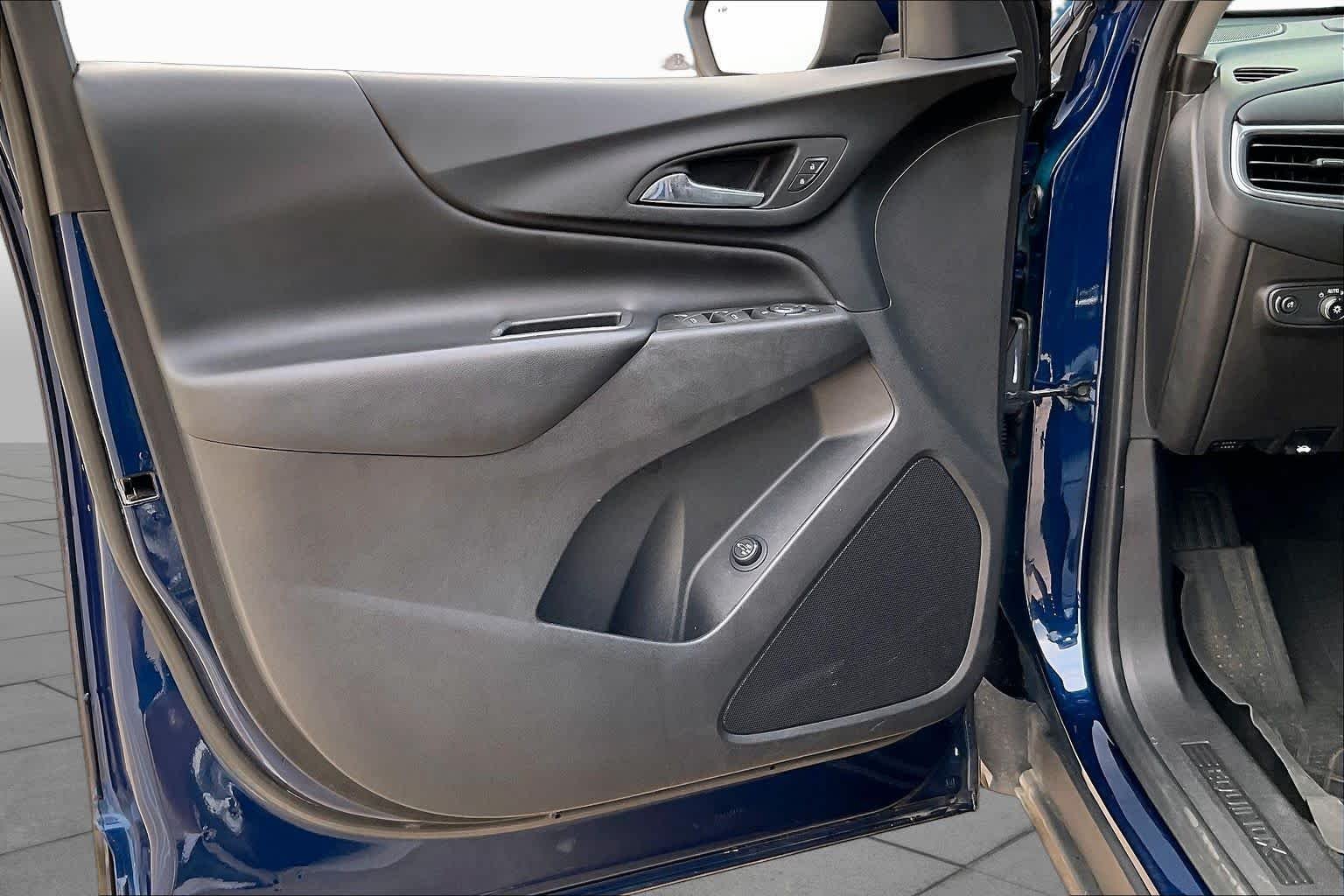 Used 2022 Blue Glow Metallic Chevrolet LT image 21