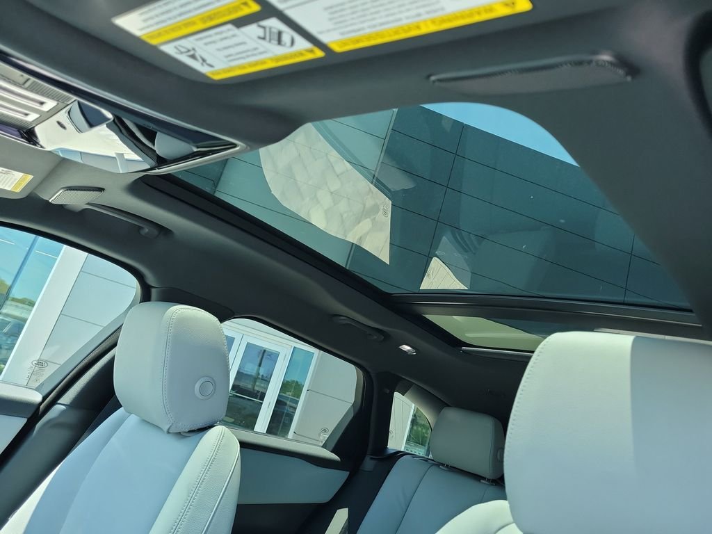New 2026 Varesine Blue Land Rover S image 29