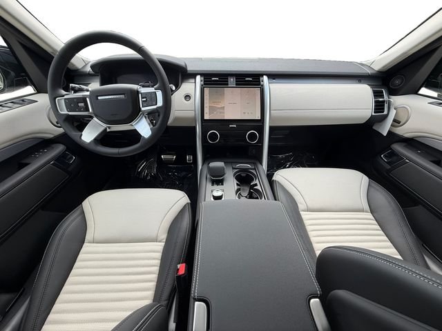 New 2026 Fuji White Land Rover Gemini Edition image 12