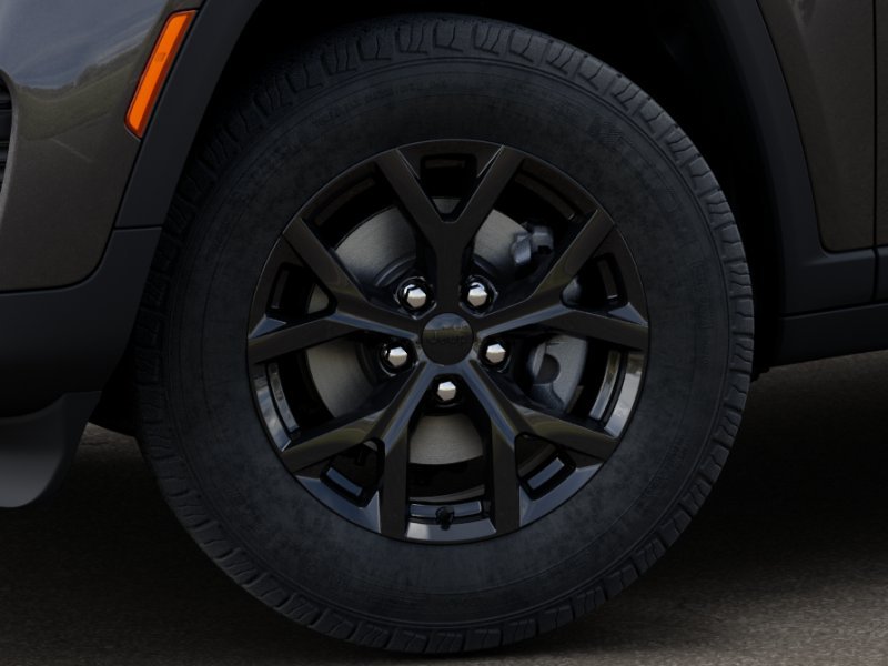 New 2025 Baltic Gray Metallic Clear-Coat Exterior Paint Jeep Altitude X image 41