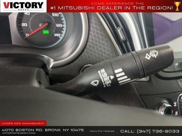 Used 2022 Gray Chevrolet LT image 37