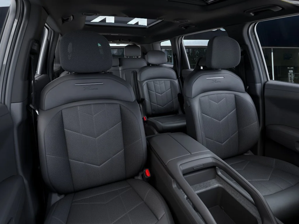 New 2027 Wolf Gray Kia X-LINE SX image 15