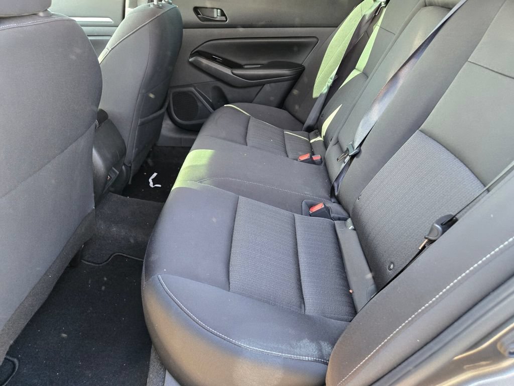Used 2023 Gun Metallic Nissan 2.5 SV image 4