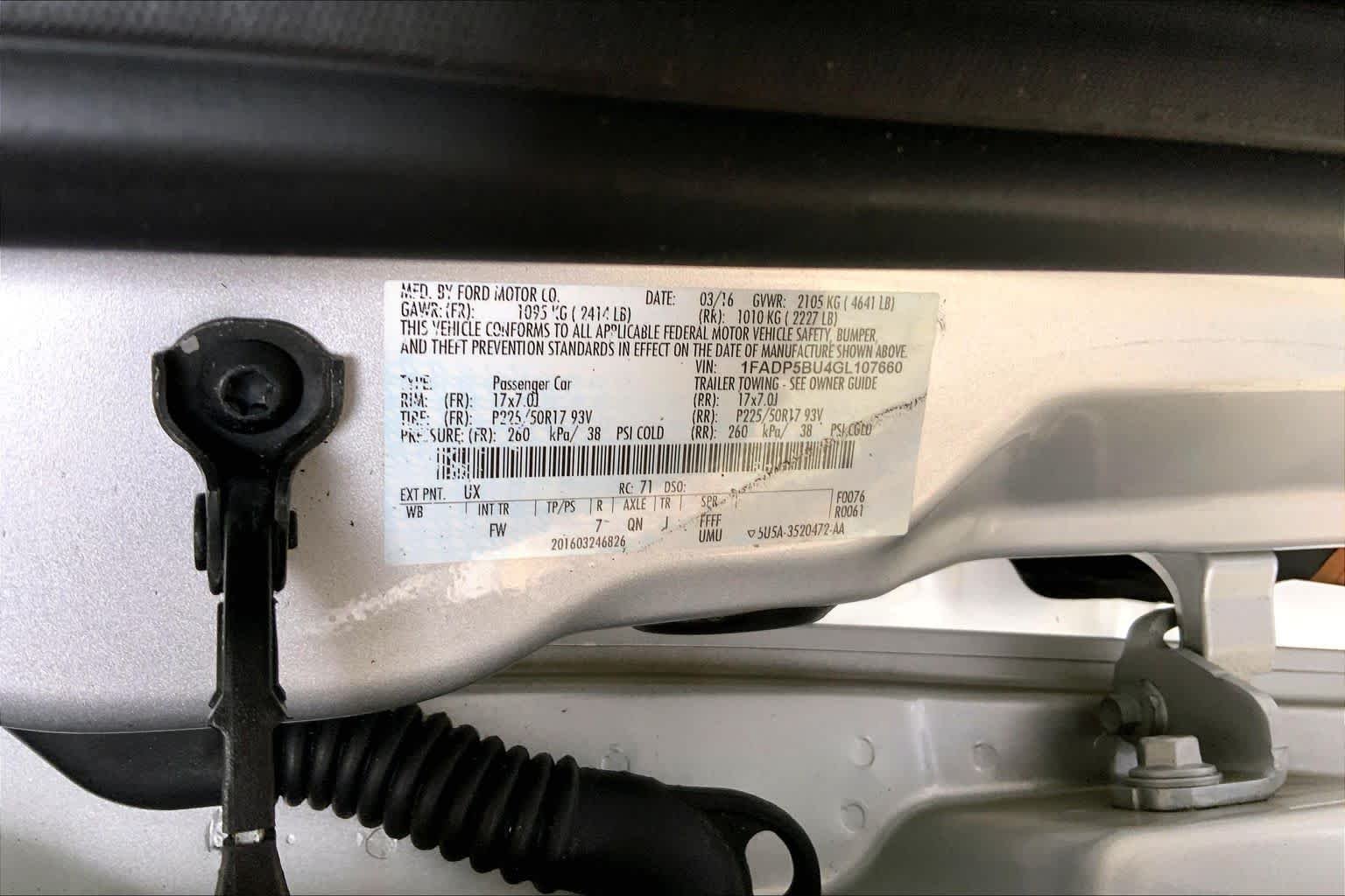 Used 2016 Ingot Silver Ford SEL image 32