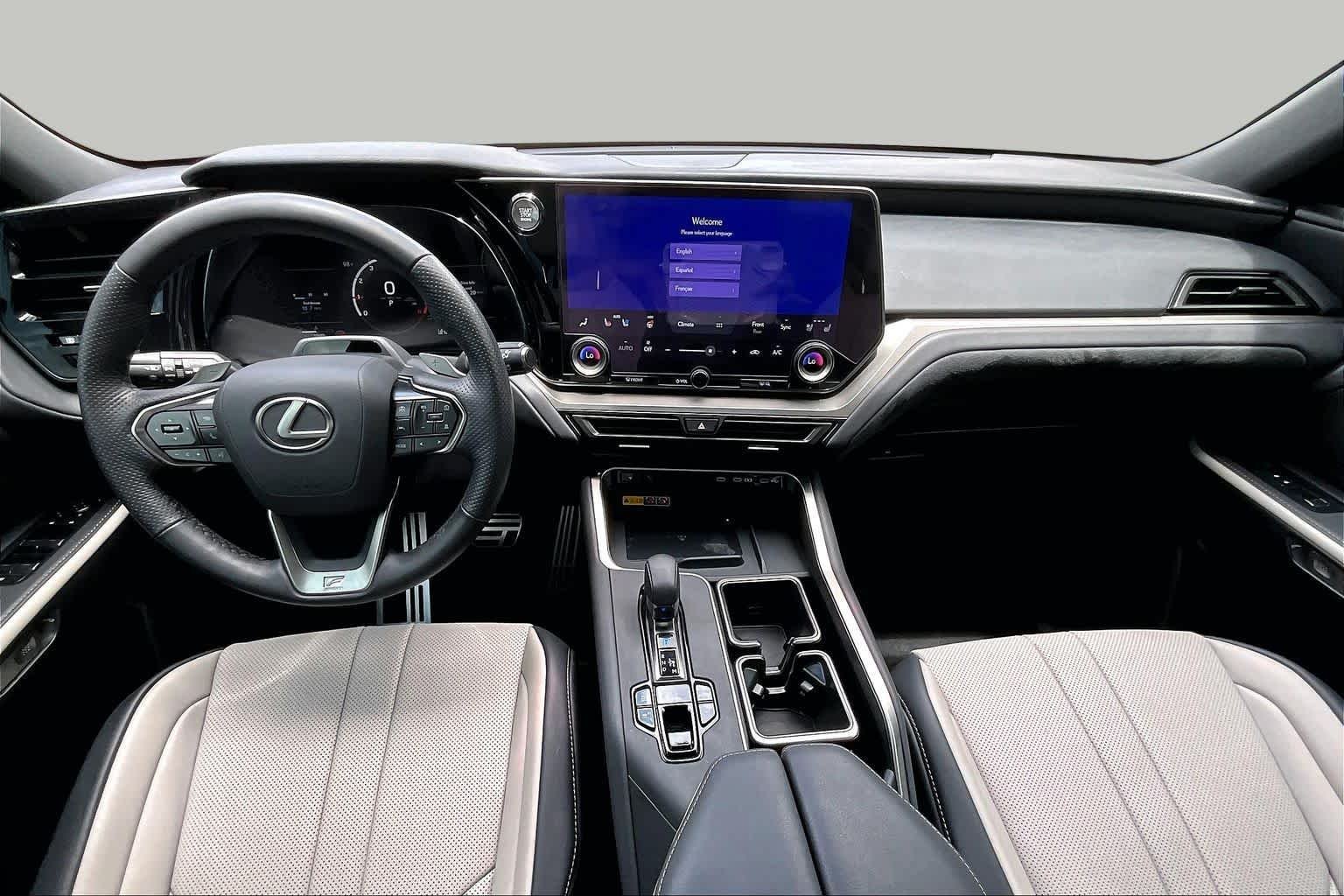 Used 2026 Wind Chill Pearl Lexus F SPORT Handling image 16