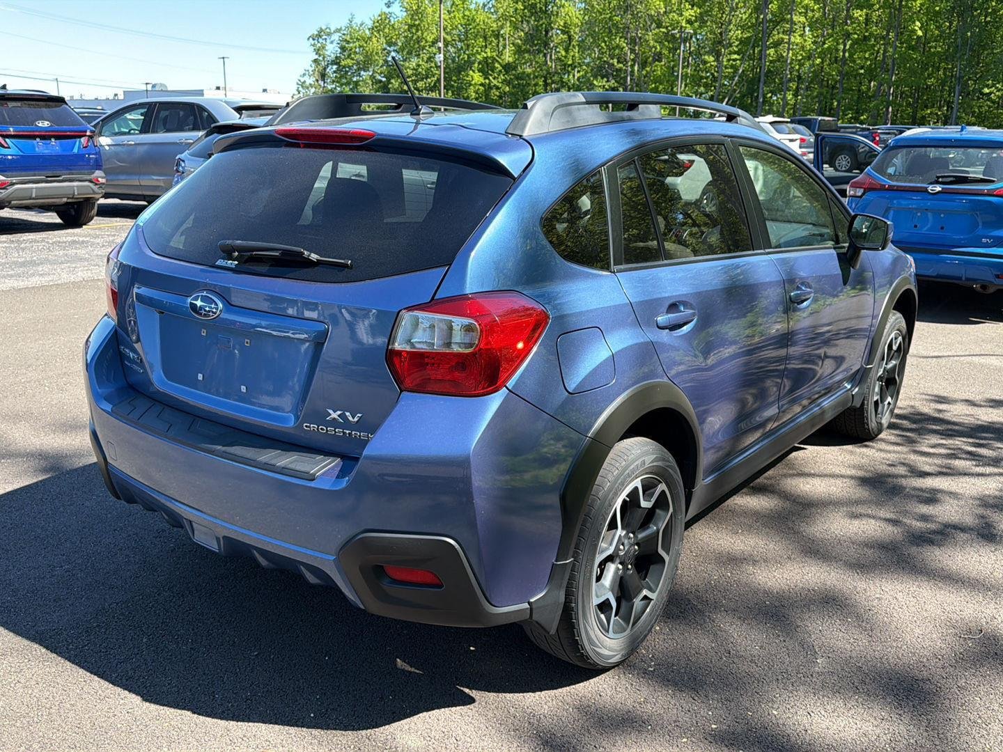 Used 2015 Quartz Blue Pearl Subaru Premium image 8
