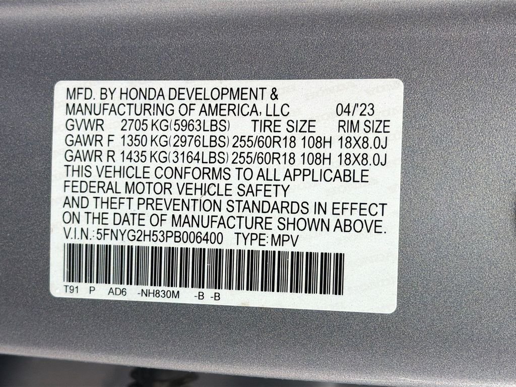 Used 2023 Lunar Silver Metallic Honda EX-L 7 Passenger image 27