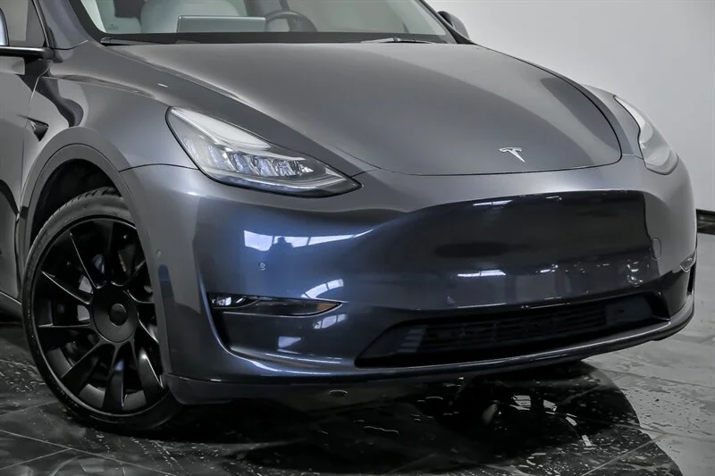 Used 2022 Tesla Model Y Long Range with VIN 7SAYGDEE3NF436587 for sale in Aurora, IL
