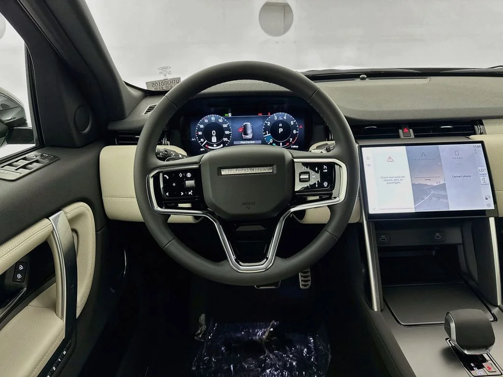 New 2026 Carpathian Grey Land Rover Landmark image 23