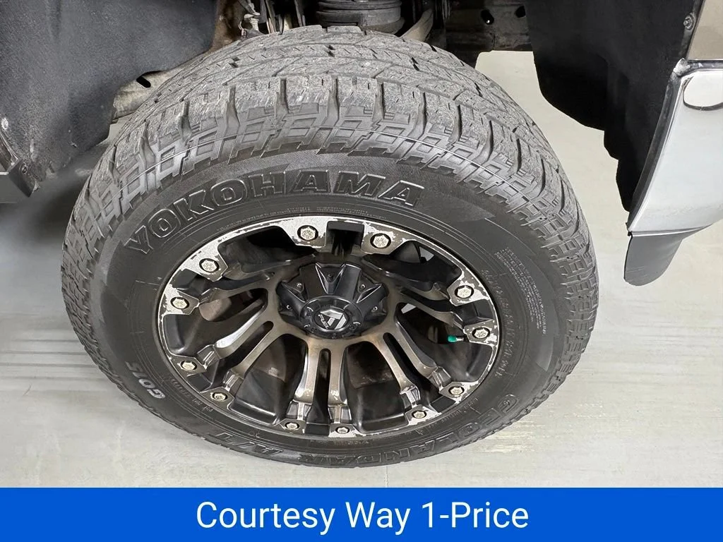 Used 2014 Black Chevrolet LTZ image 13