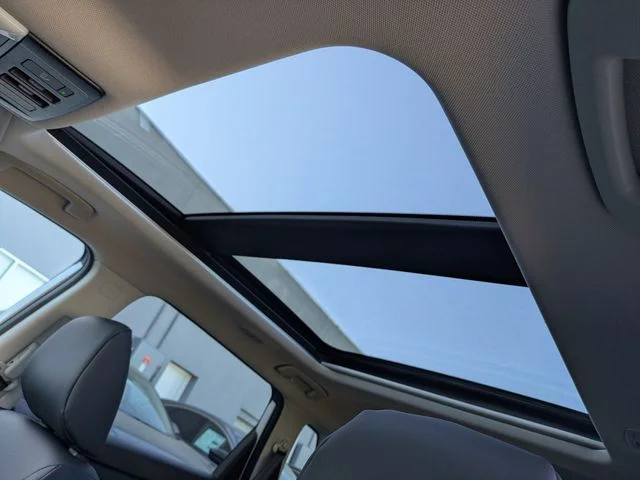 New 2026 Everest White Pearl TriCoat Nissan Dark Armor™ image 22