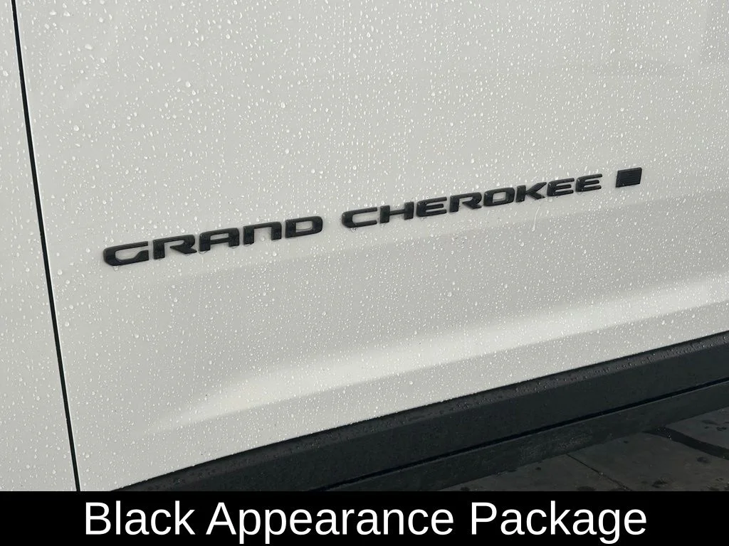 Used 2024 White Jeep Limited image 15