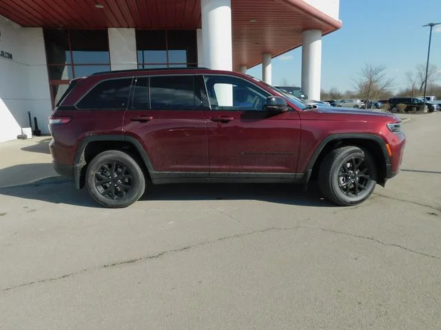 New 2026 Red Jeep Altitude image 29