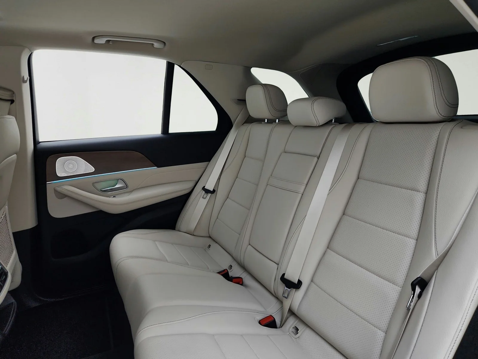 Certified Used 2022 Polar White Mercedes-Benz GLE 350 image 23