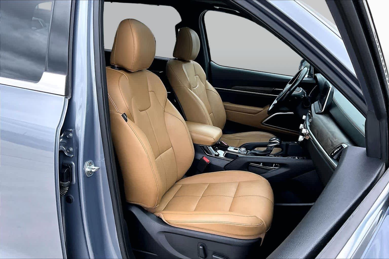 Used 2021 Everlasting Silver Kia SX image 9