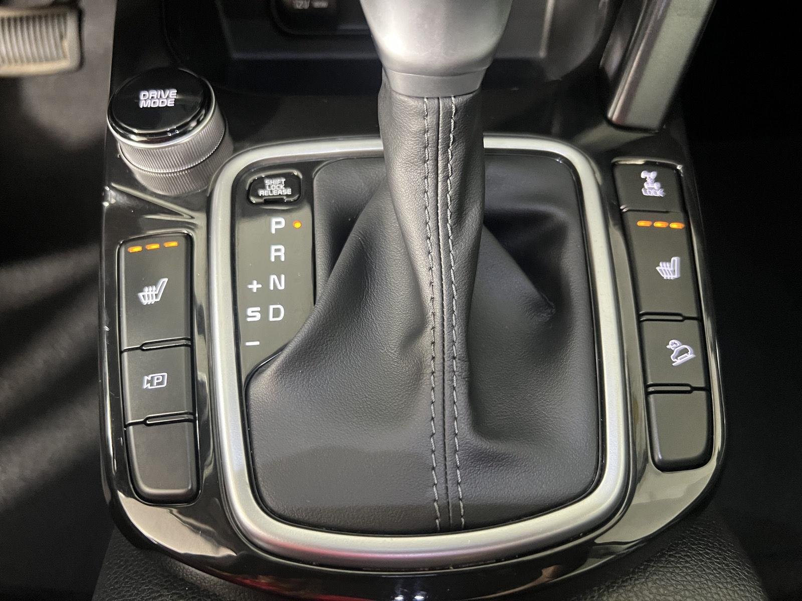 Used 2024 Fusion Black Kia SX image 27