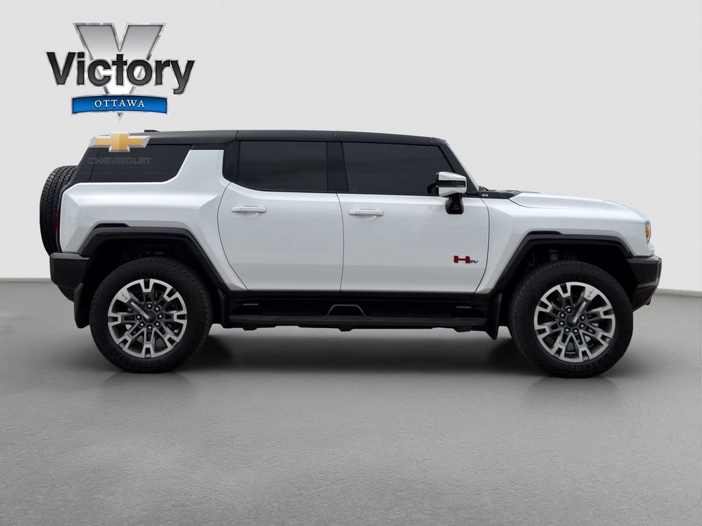 Used 2024 Interstellar White GMC 2X image 7