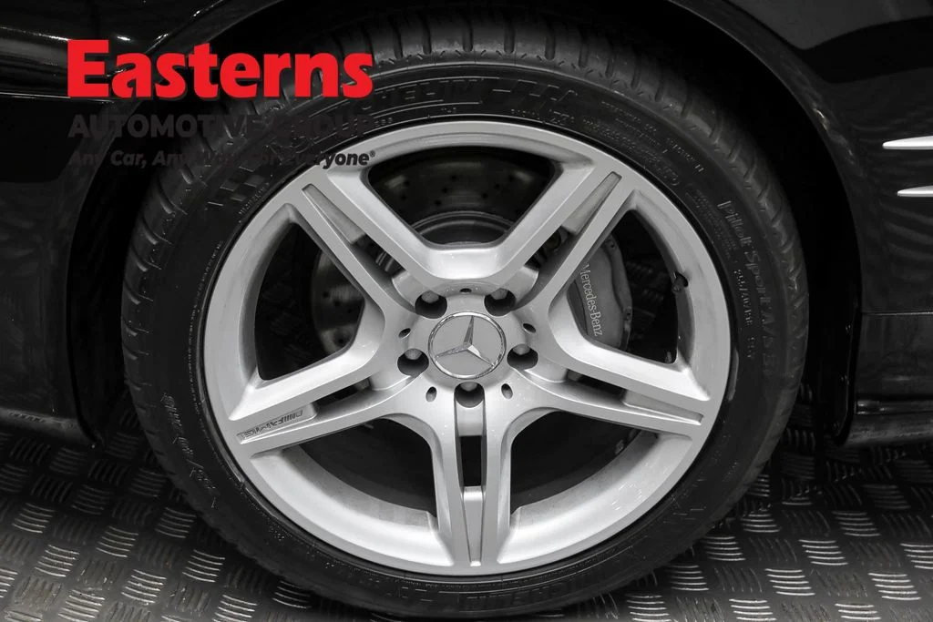 Used 2005 Black Mercedes-Benz SL 500 image 28