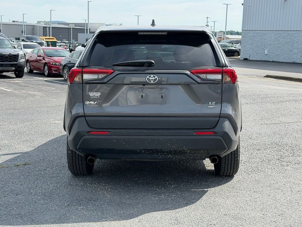 Used 2022 Gray Toyota LE image 6