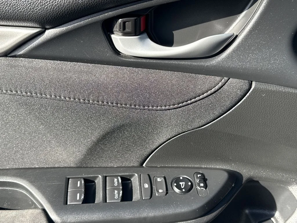Used 2016 Black Honda EX-T image 22