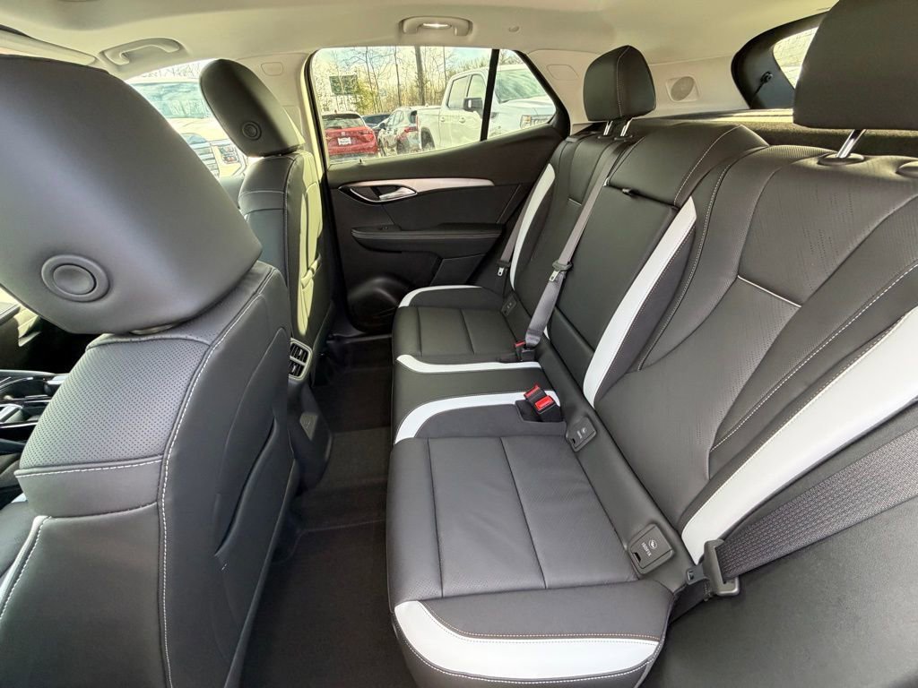 2026 Buick Envision Sport Touring - Photo 7