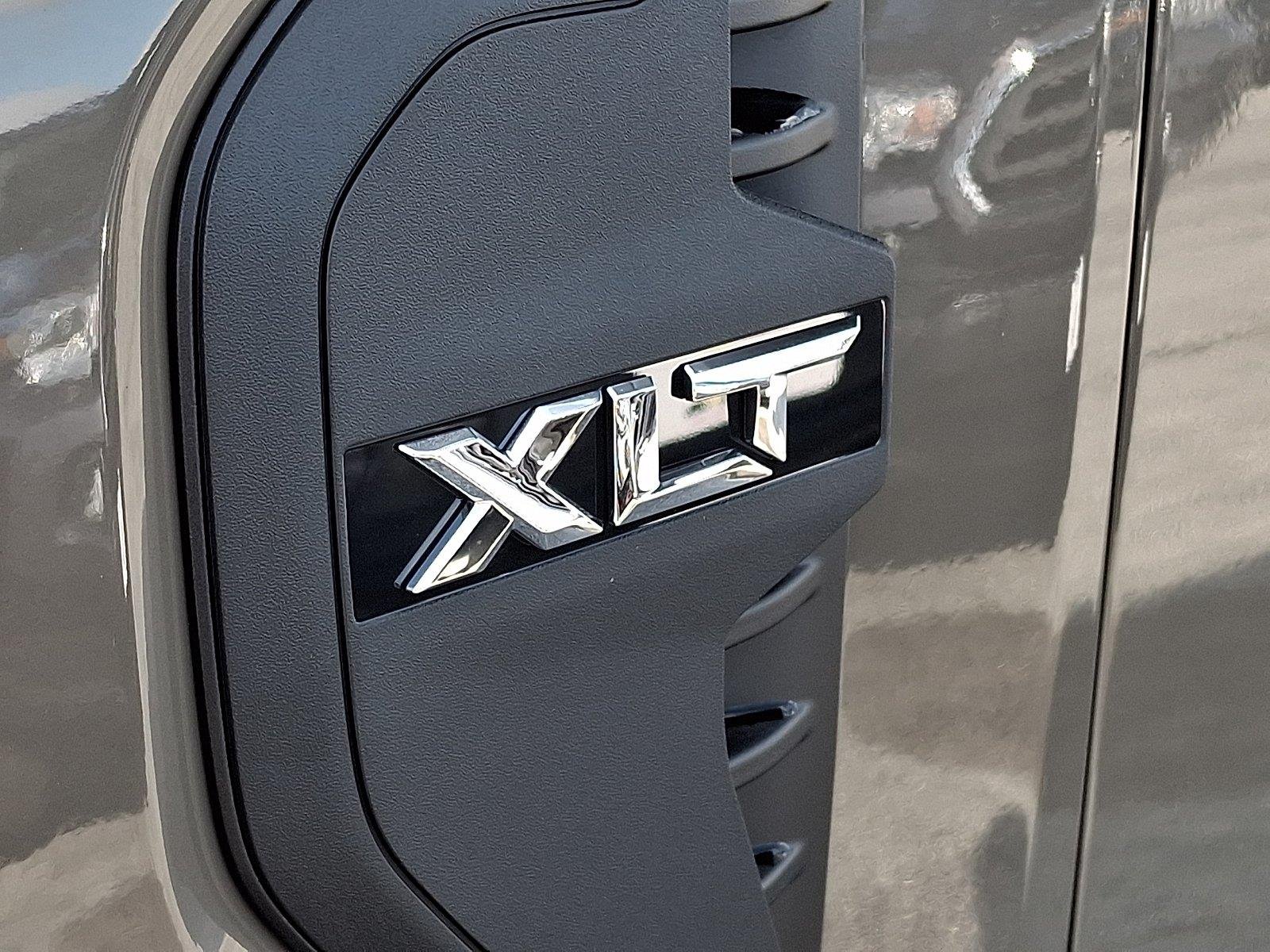 New 2026 Marsh Gray Ford XLT image 18