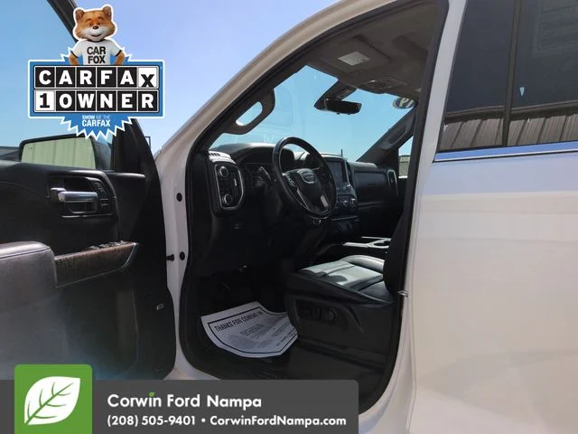 Used 2019 White GMC Denali image 9