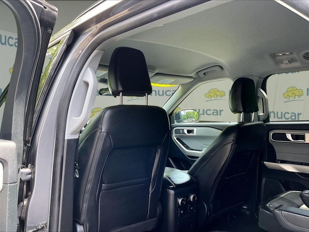 Used 2023 Gray Ford XLT image 22
