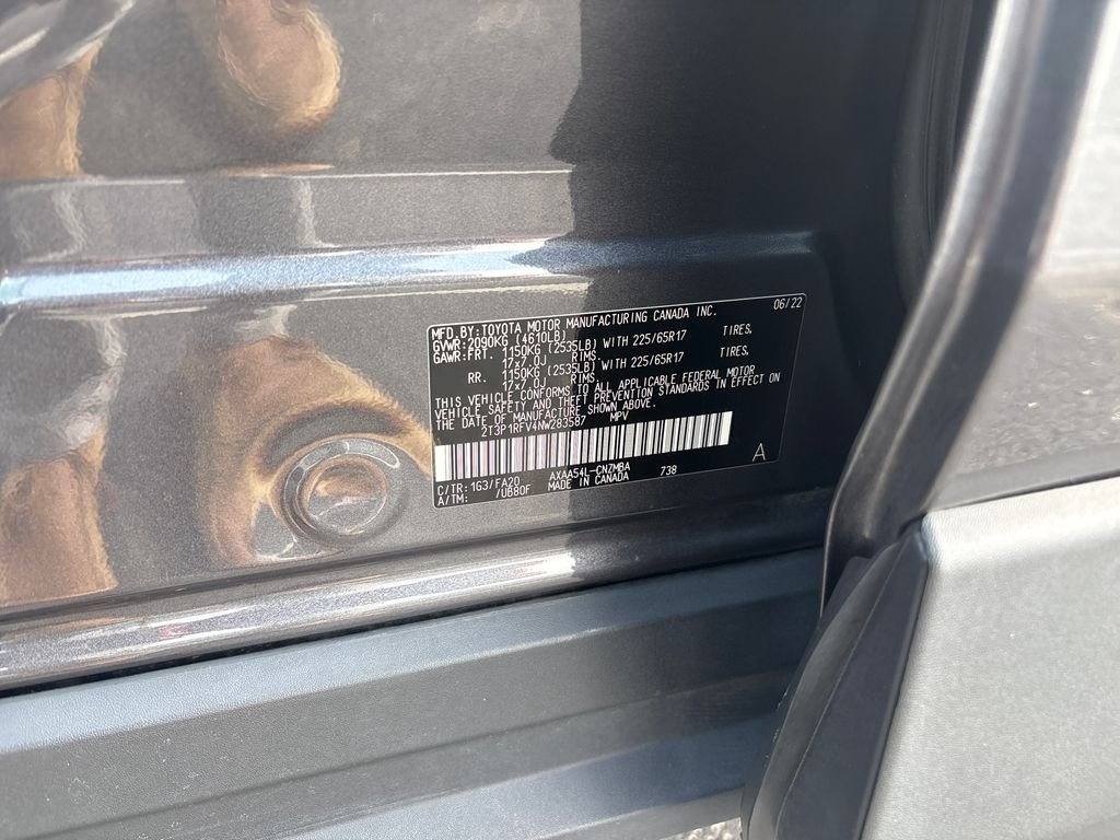 Used 2022 Gray Toyota XLE image 9