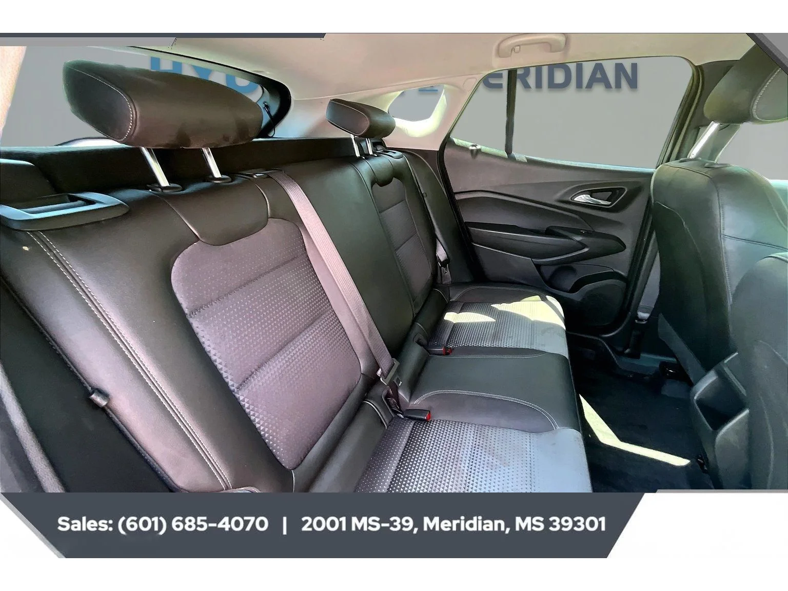 Used 2025 MOSAIC BLACK METALLIC Chevrolet LT image 20