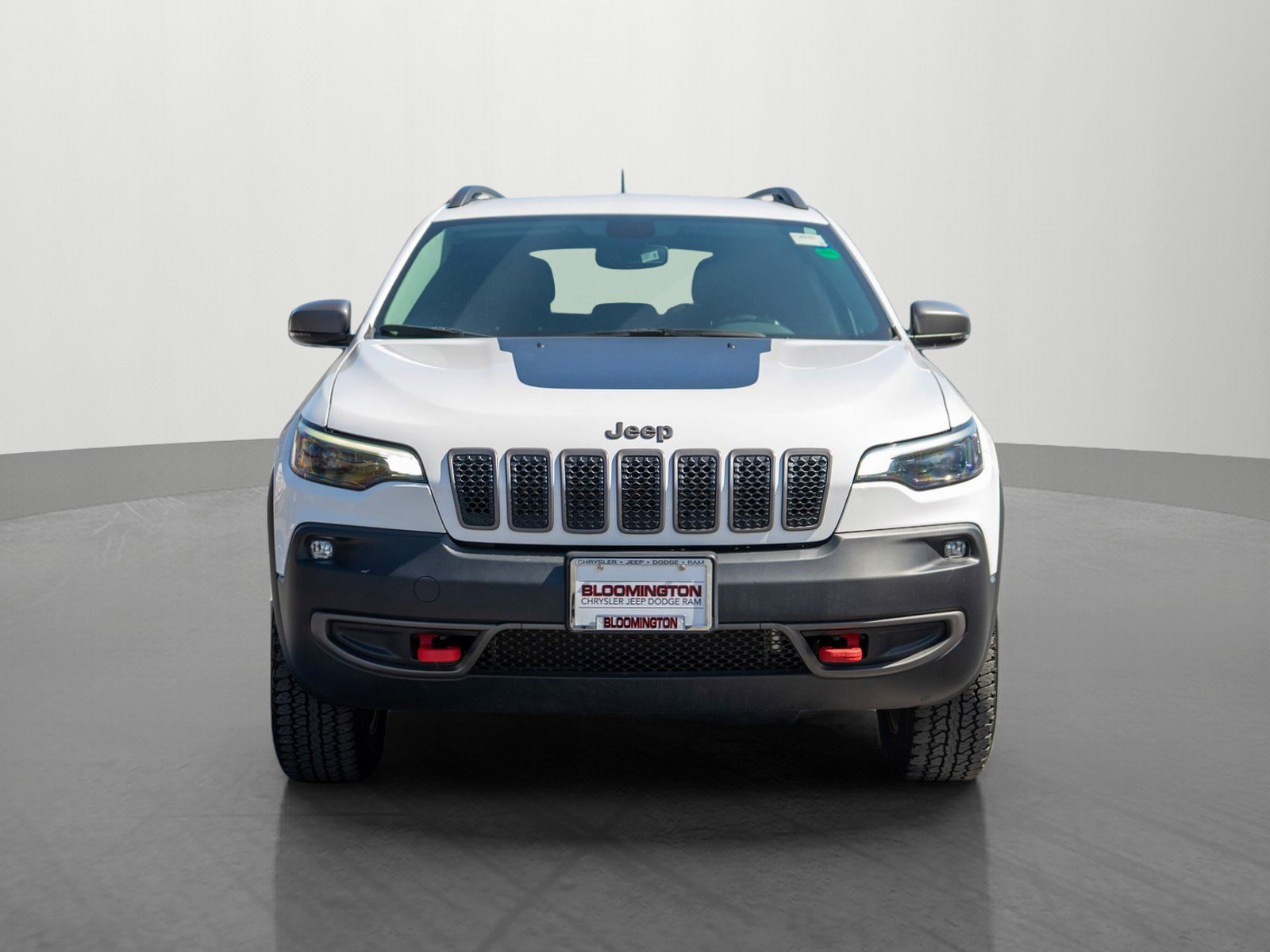 Used 2019 Jeep Cherokee Trailhawk with VIN 1C4PJMBX4KD350921 for sale in Minneapolis, Minnesota