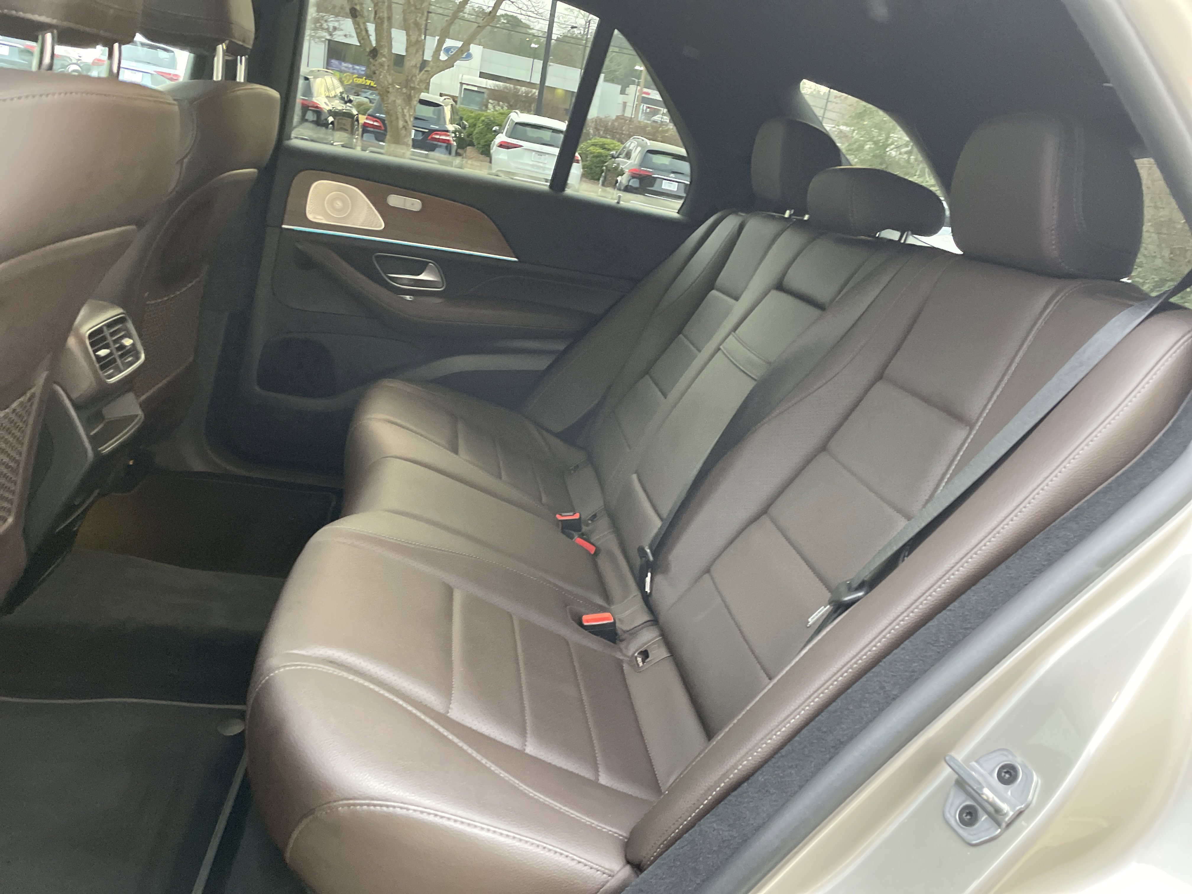 Certified Used 2022 Mojave Silver Metallic Mercedes-Benz GLE 450 4MATIC® SUV image 40